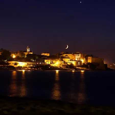 Hotell L'escale 2*